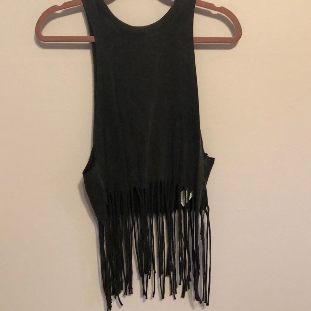 Black muscle tank
